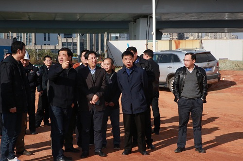 副市長宋鈾一行調(diào)研我司昌南大道、洪都大道快速路改造項目